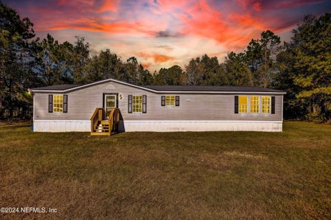 A home in Middleburg