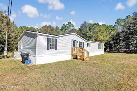 A home in Middleburg