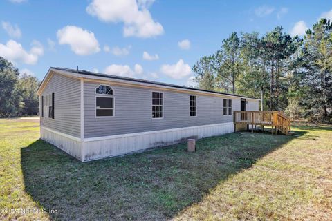 A home in Middleburg