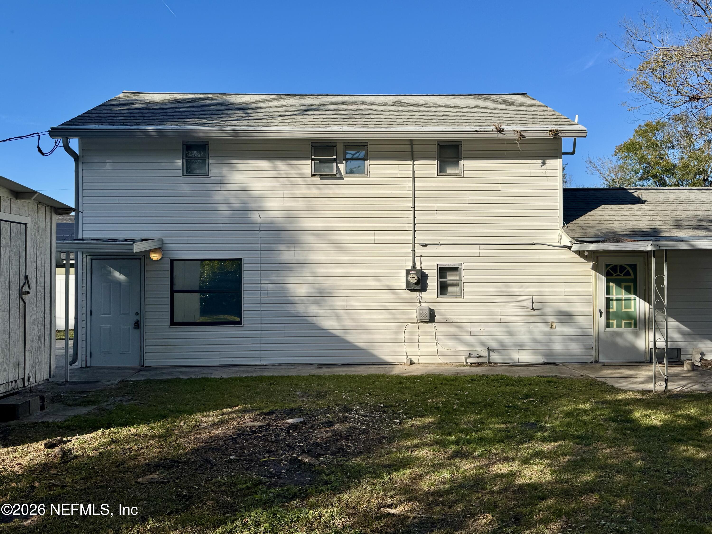 2057 GLEN GARDNER Drive