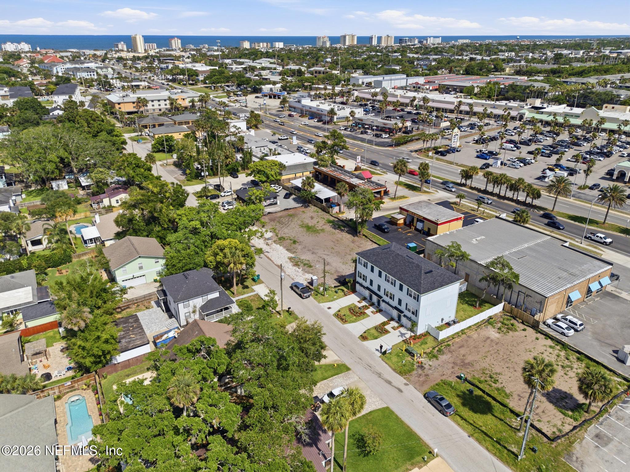 1304- 1312 1ST Avenue N 1304, 1308, 1312