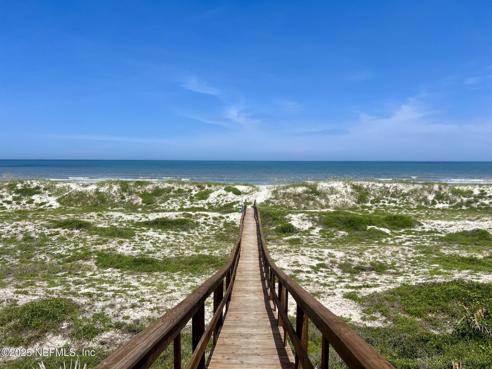 2348 SEMINOLE REACH Court