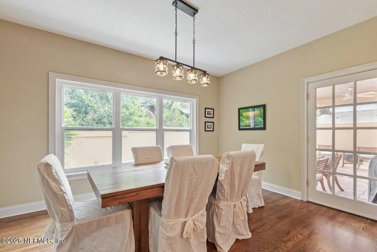 Atlantic Beach, Florida, 32233, United States, 4 Bedrooms Bedrooms, ,3 BathroomsBathrooms,Residential,Active,1888533