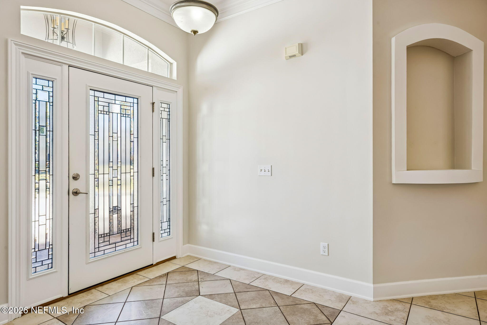 2115 AUTUMN COVE Circle