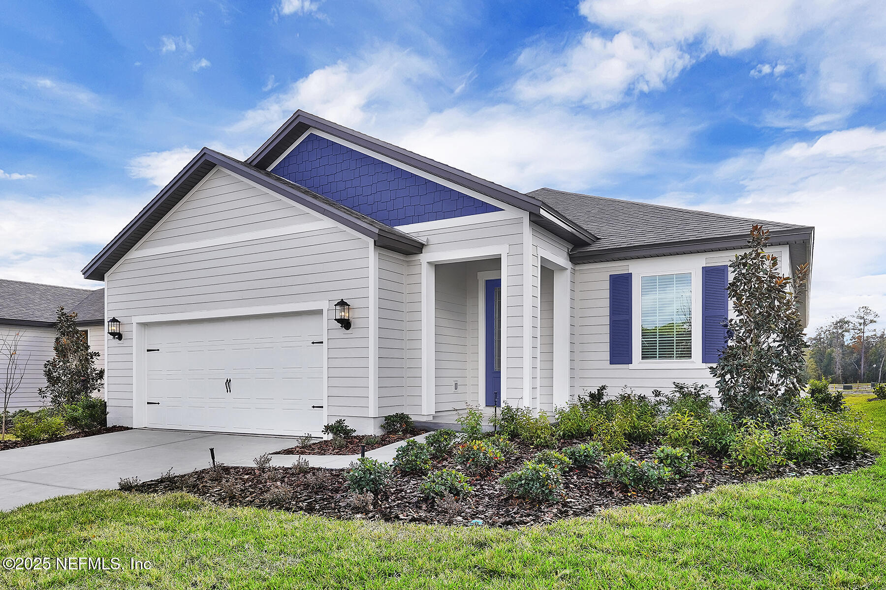 2104 FEATHEREDGE Way