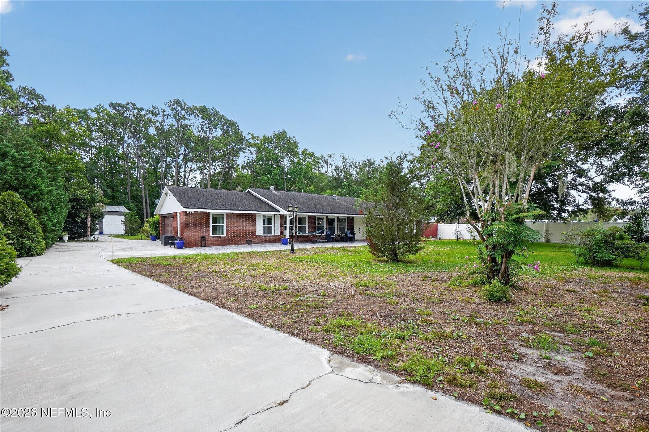 6253 CARLTON Road