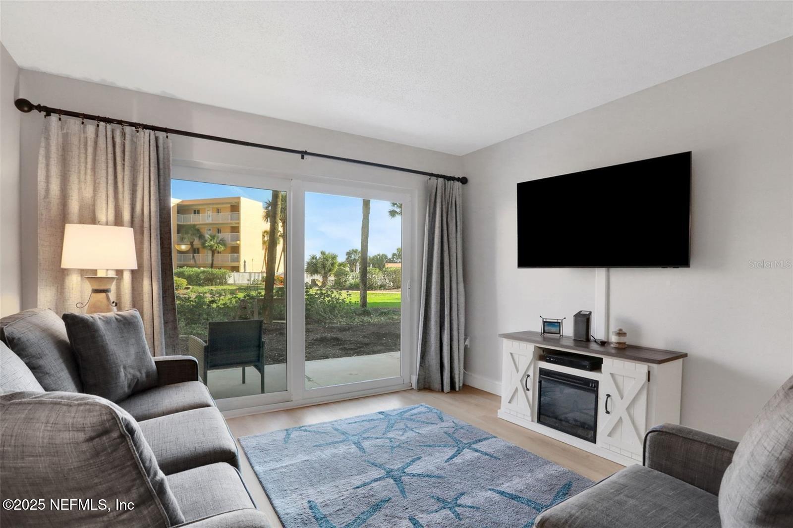 4 OCEAN TRACE Road 105