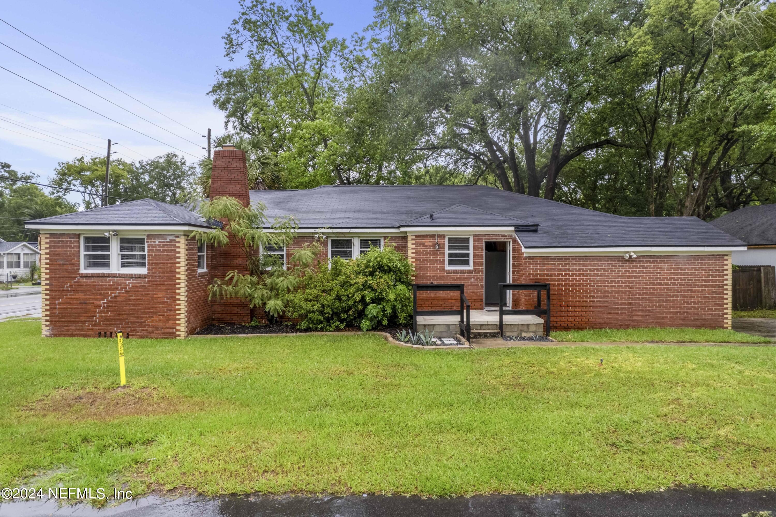 Jacksonville, FL home for sale located at 819 McDuff Avenue S, Jacksonville, FL 32205