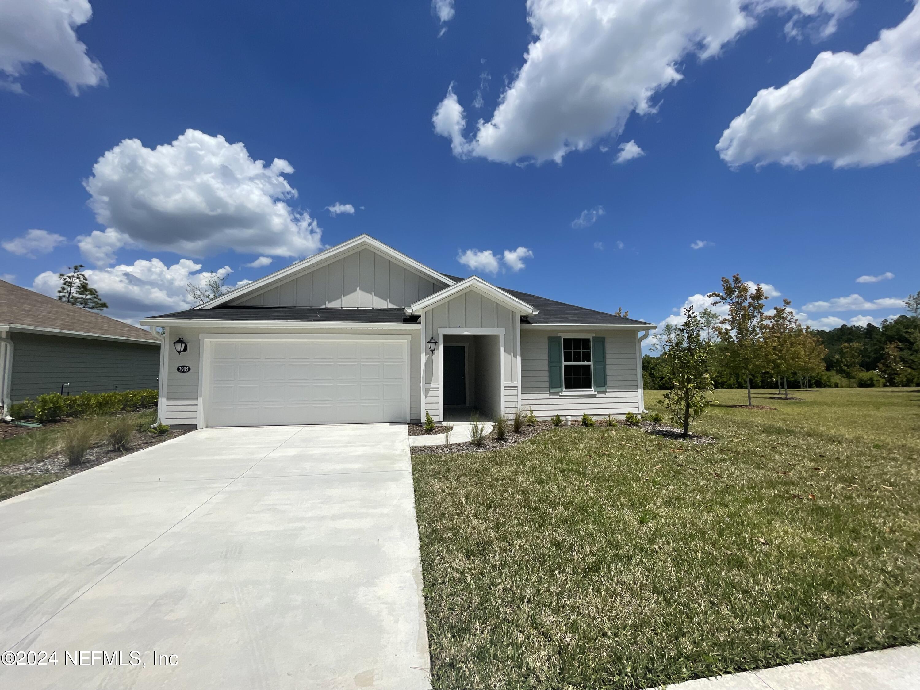 Green Cove Springs, FL home for sale located at 2905 Windsor Lakes Way, Green Cove Springs, FL 32043