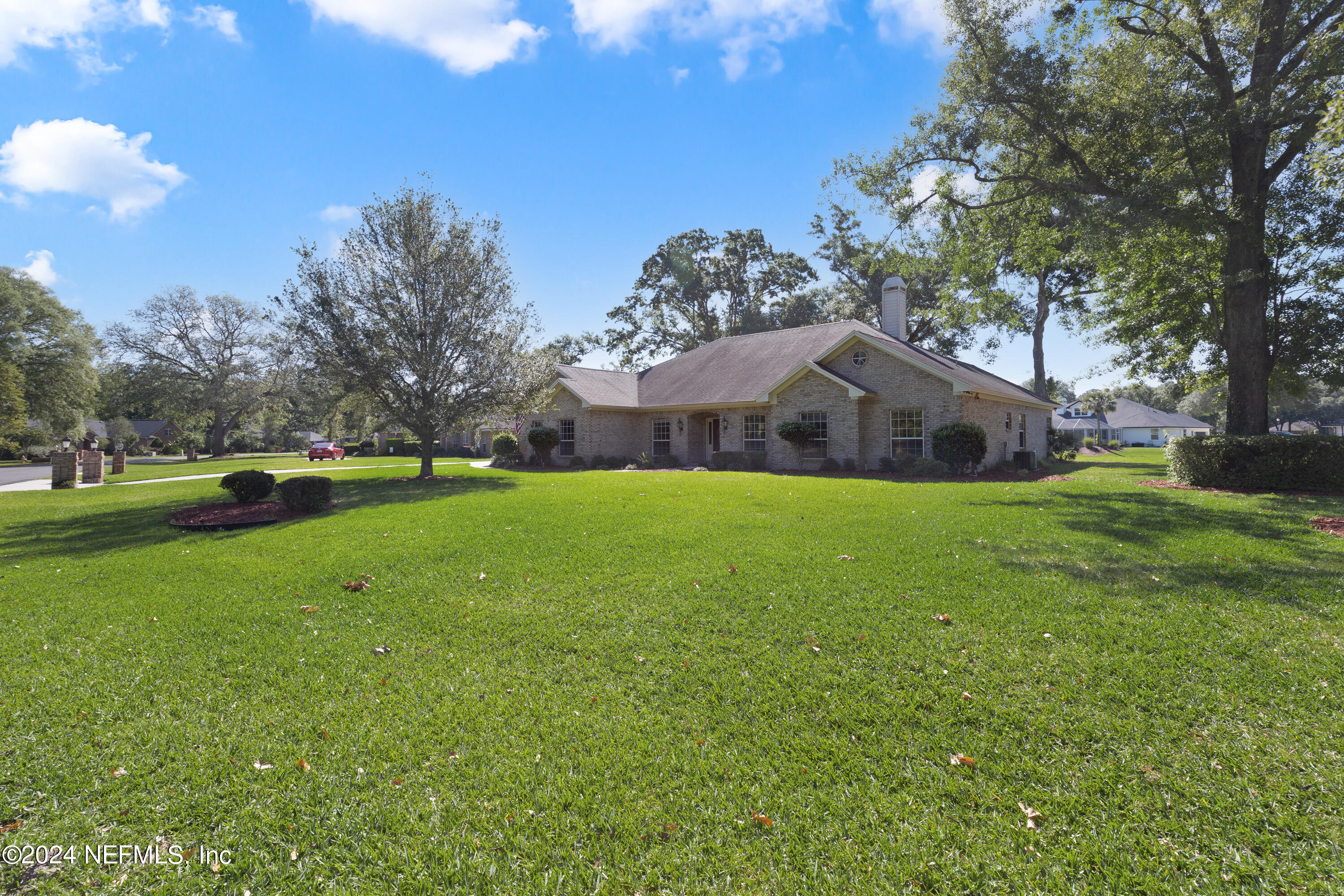 St Johns, FL home for sale located at 1265 Creek Bend Road, St Johns, FL 32259