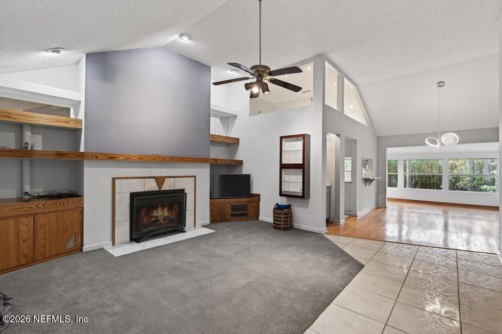 1506 WOOD HILL Place 1506