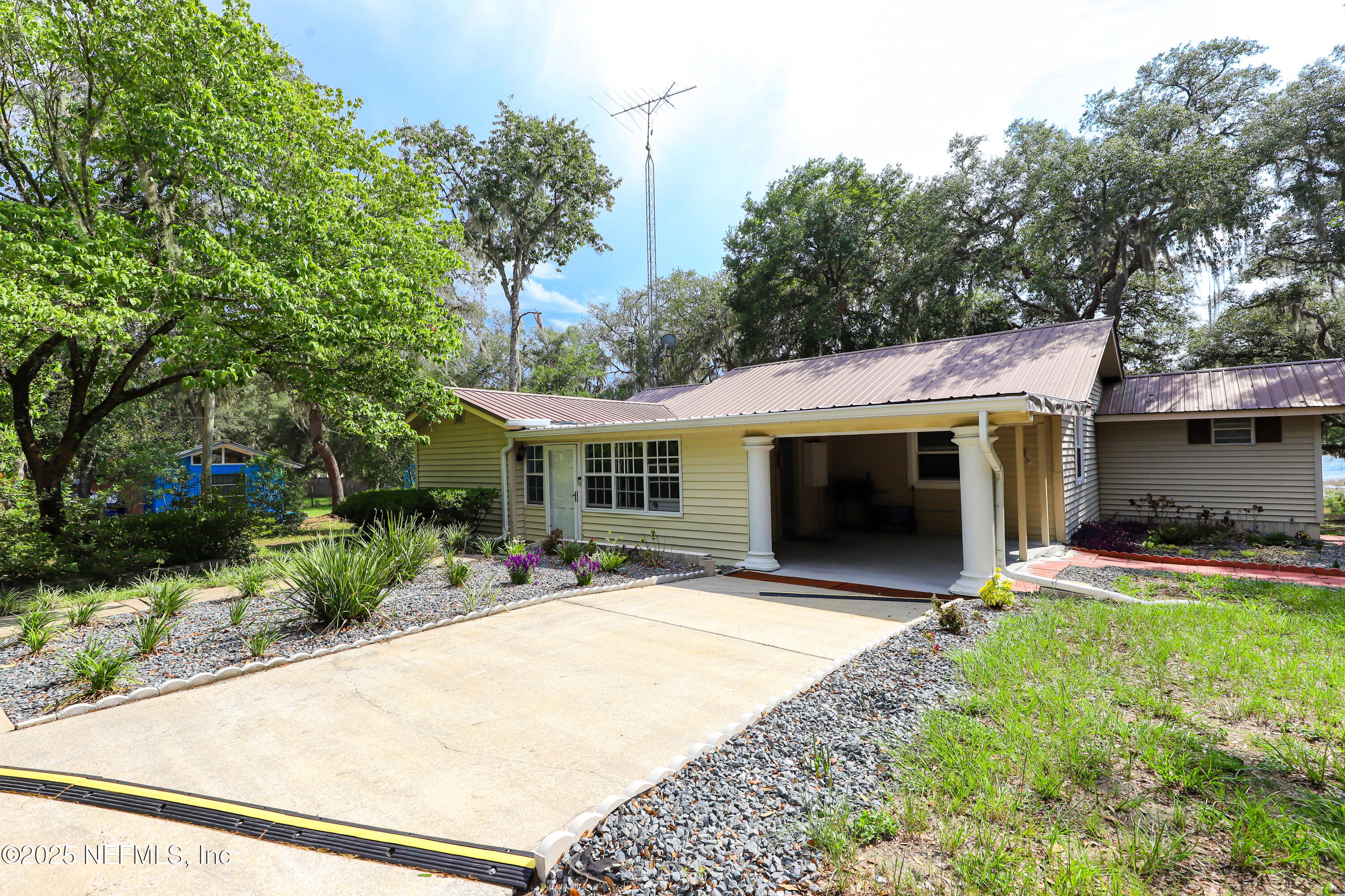 5299 COUNTY ROAD 352 Road