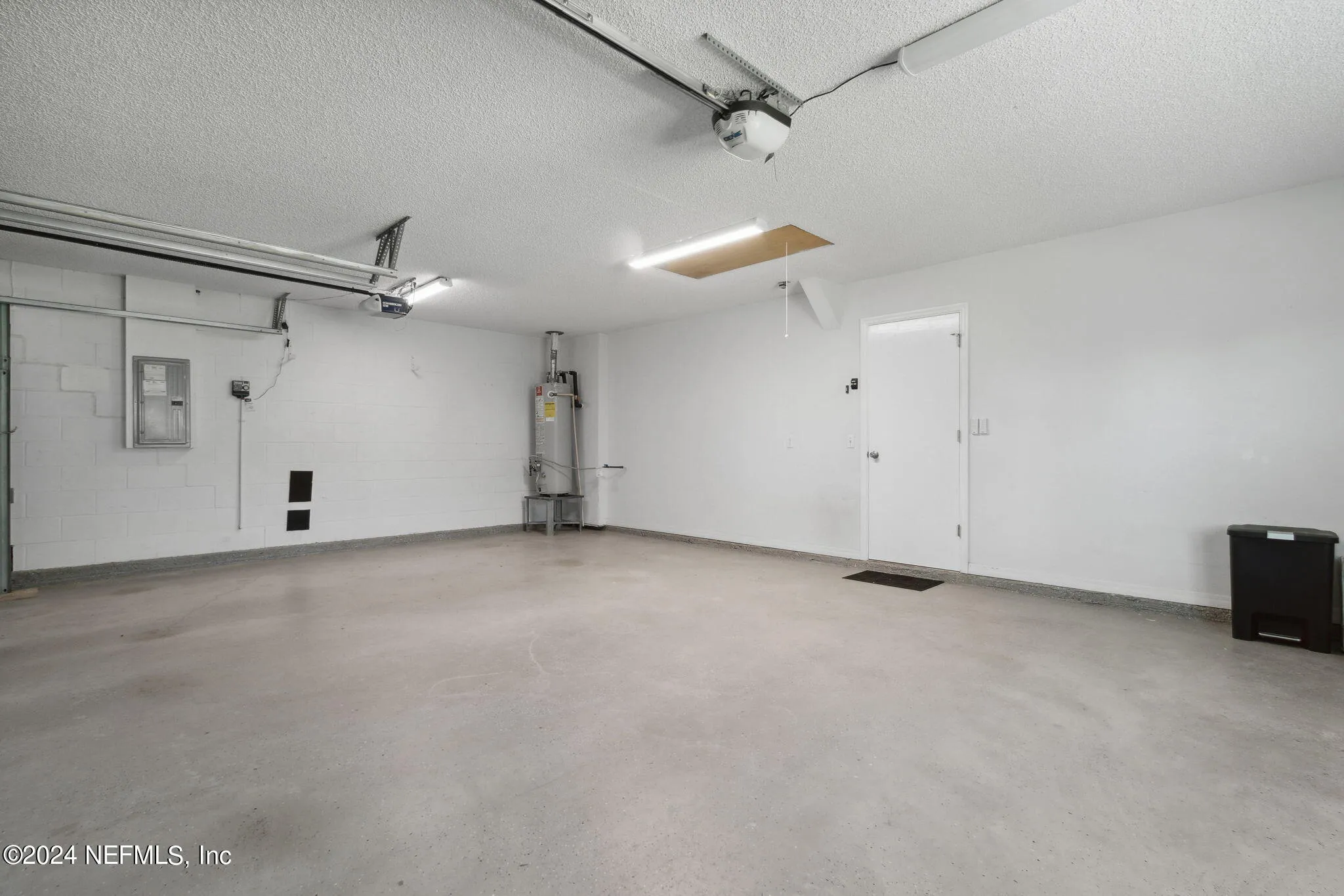 Jacksonville, Florida 32226, United States, 3 Bedrooms Bedrooms, ,3 BathroomsBathrooms,Residential,Pending,42032