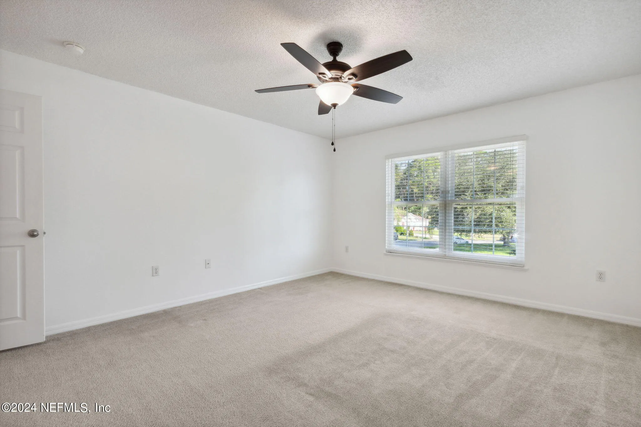 Jacksonville, Florida 32226, United States, 3 Bedrooms Bedrooms, ,3 BathroomsBathrooms,Residential,Pending,42032