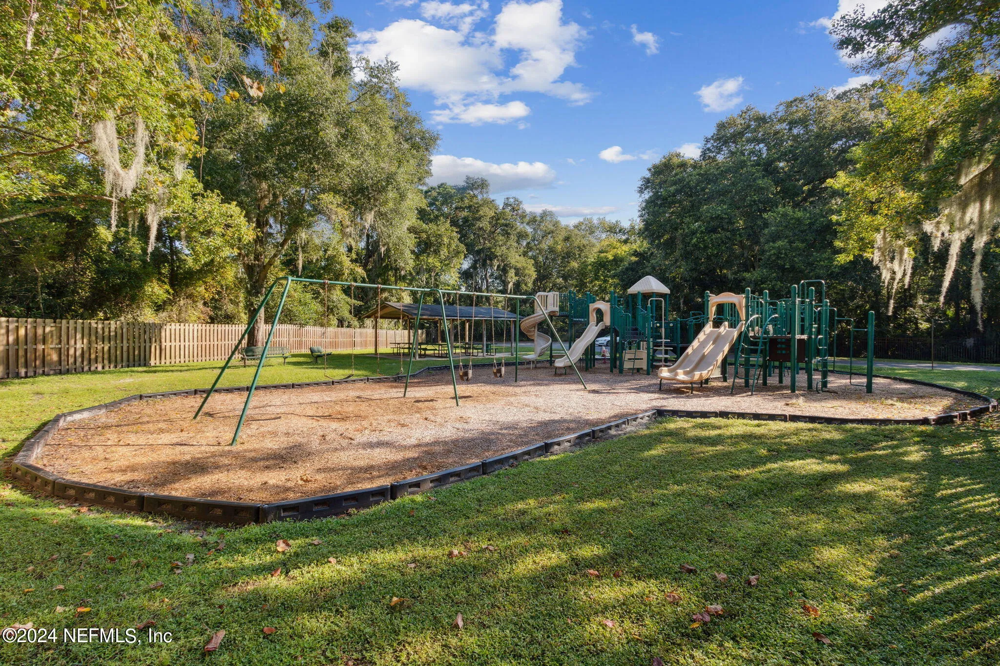 Jacksonville, Florida 32226, United States, 3 Bedrooms Bedrooms, ,3 BathroomsBathrooms,Residential,Pending,42032