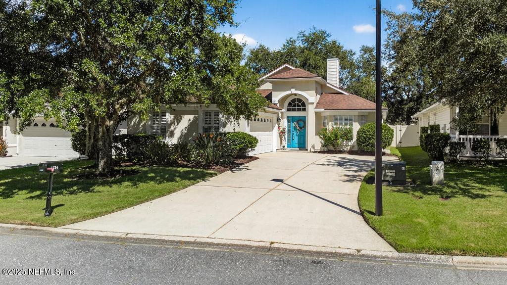 1734 MOSS CREEK Drive