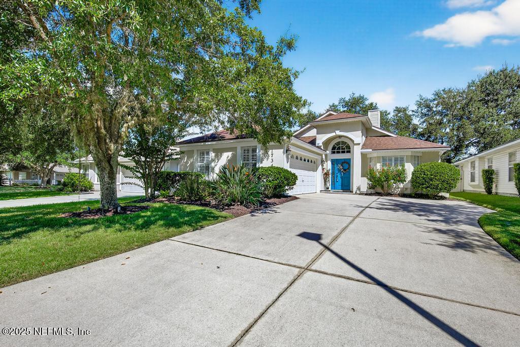 1734 MOSS CREEK Drive