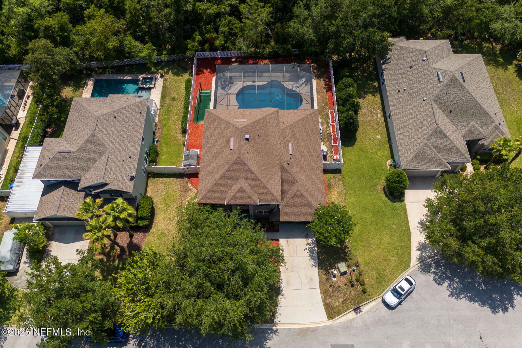 521 CEDAR ARBOR Court
