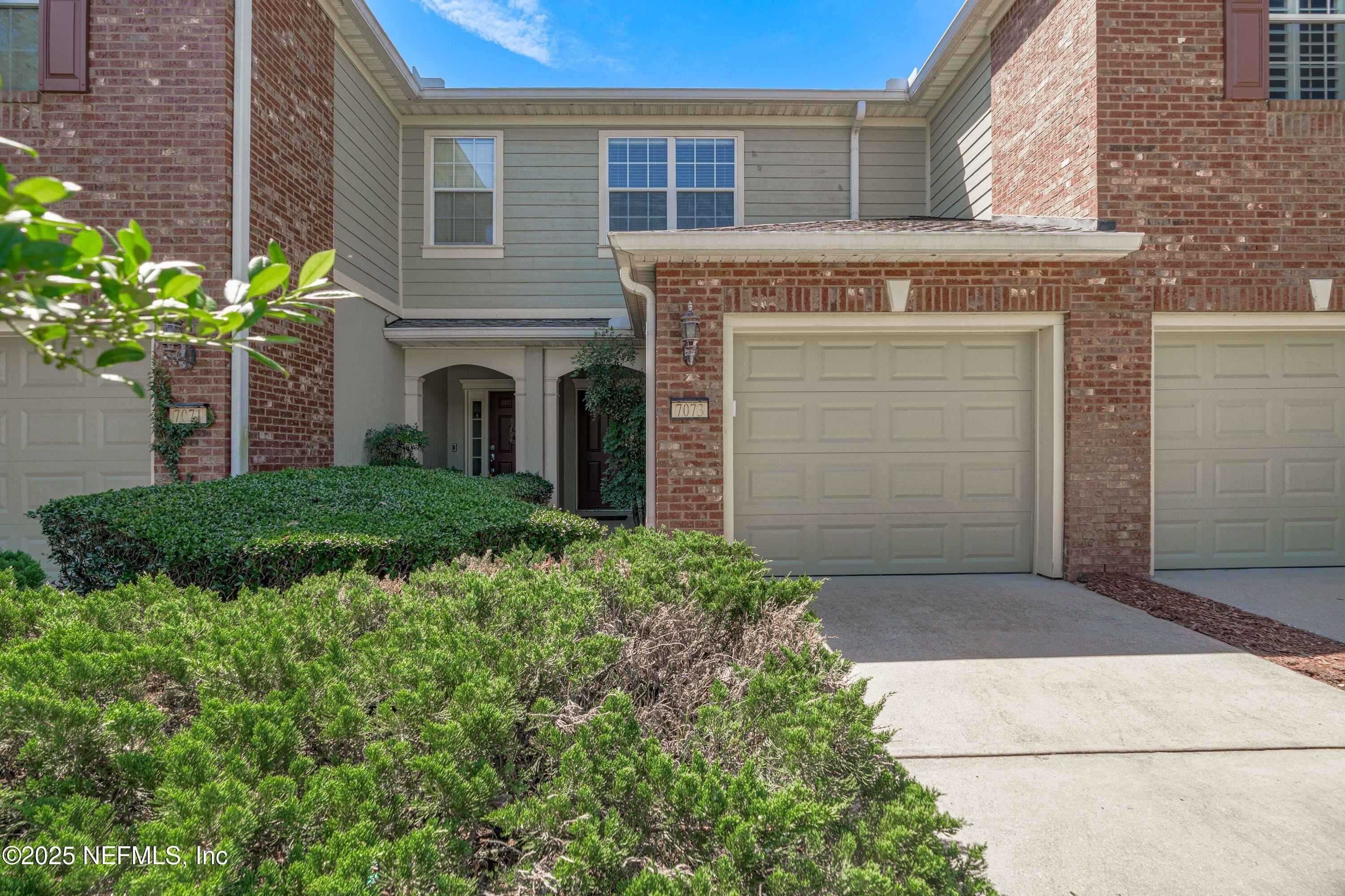 7073 ROUNDLEAF Drive