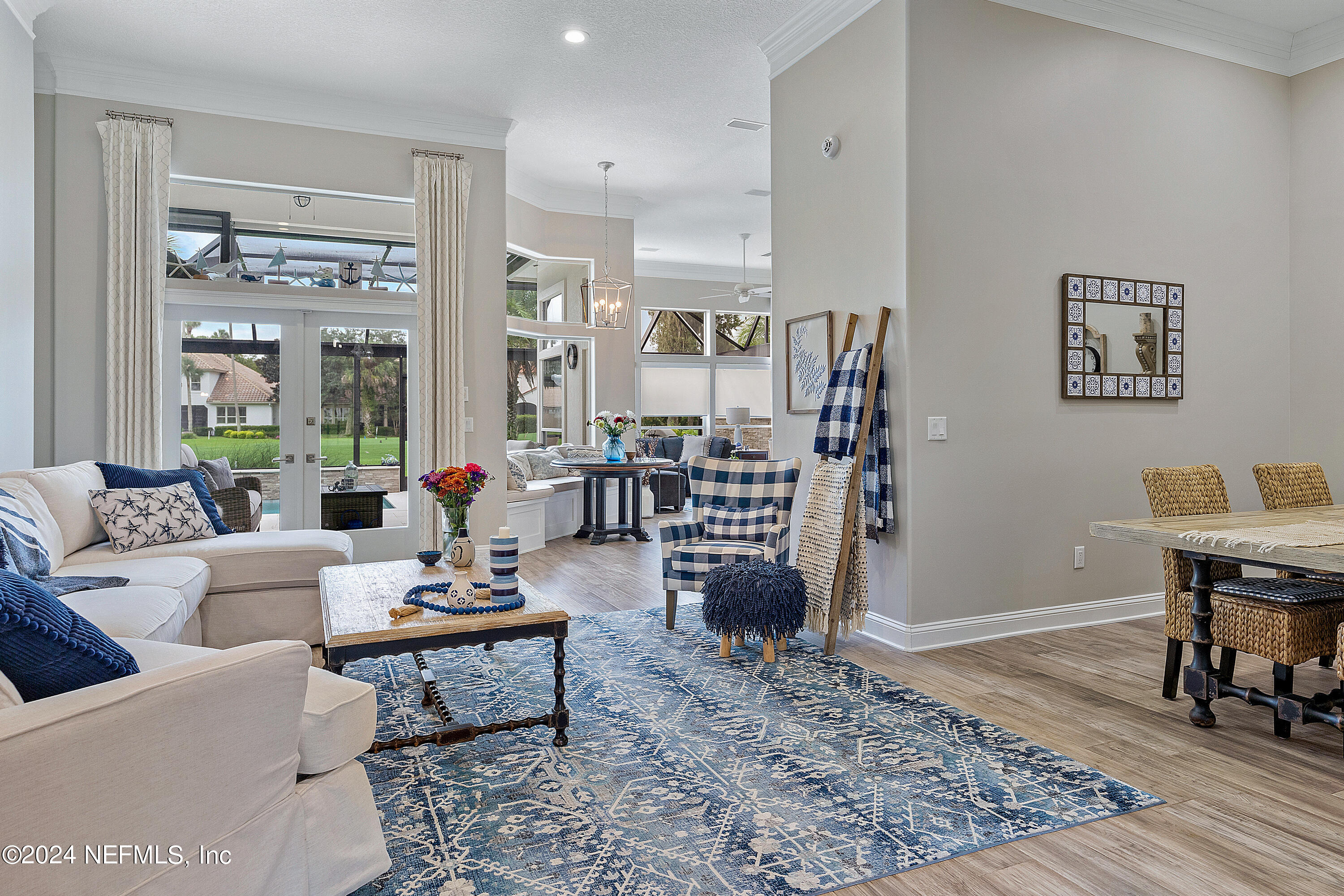 232 LAUREL Lane