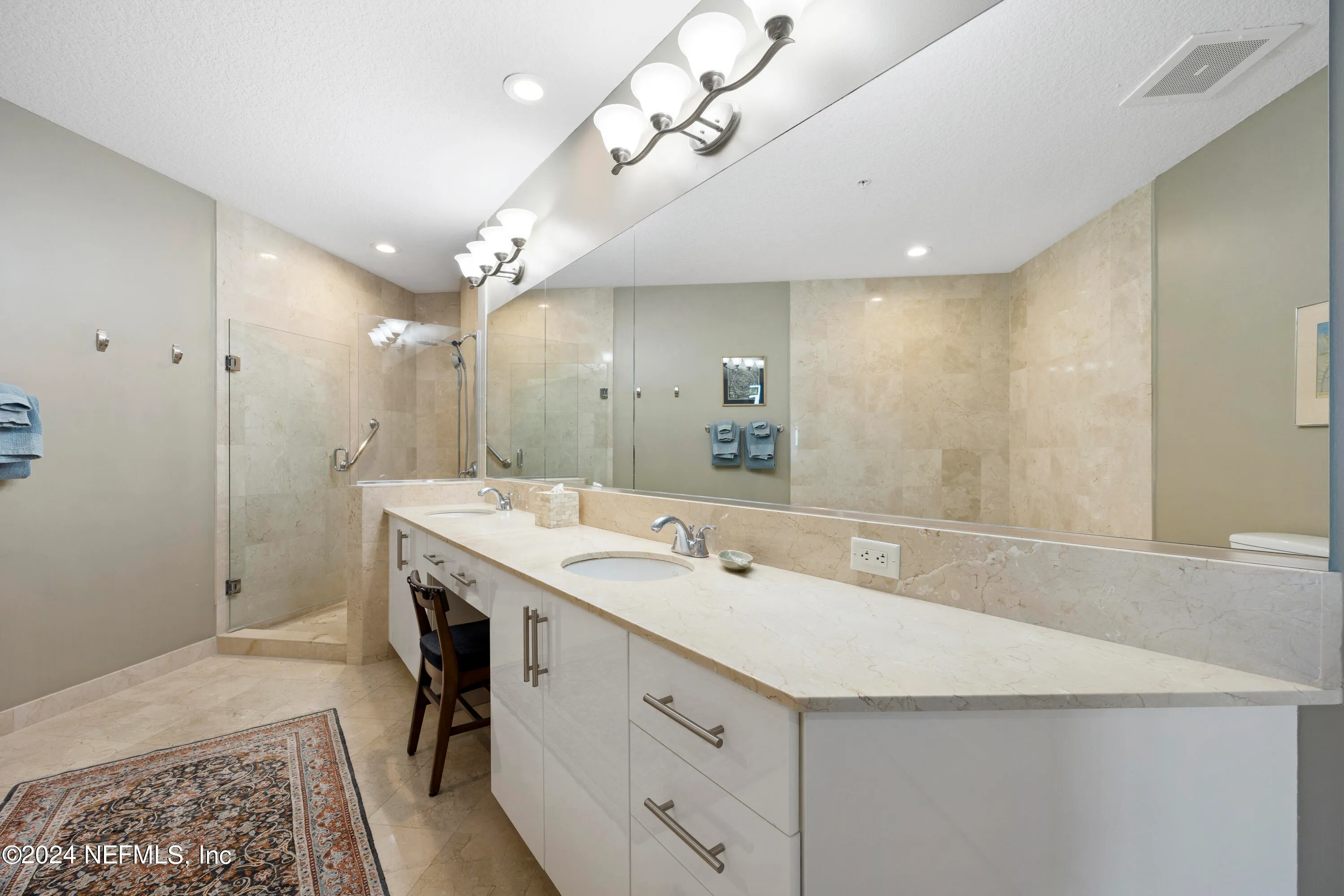 Jacksonville, Florida 32207, United States, 3 Bedrooms Bedrooms, ,4 BathroomsBathrooms,Residential,Active,41802