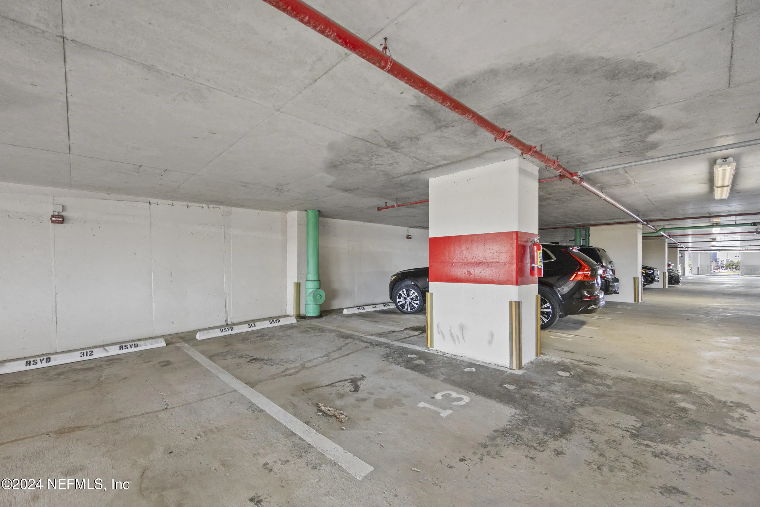 Jacksonville, Florida 32207, United States, 3 Bedrooms Bedrooms, ,4 BathroomsBathrooms,Residential,Active,41802