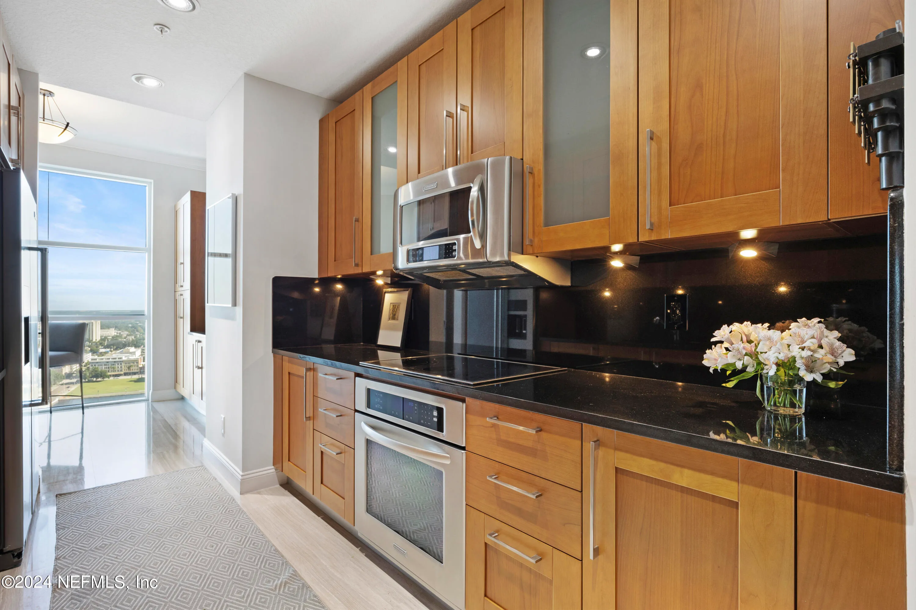 Jacksonville, Florida 32207, United States, 3 Bedrooms Bedrooms, ,4 BathroomsBathrooms,Residential,Active,41802