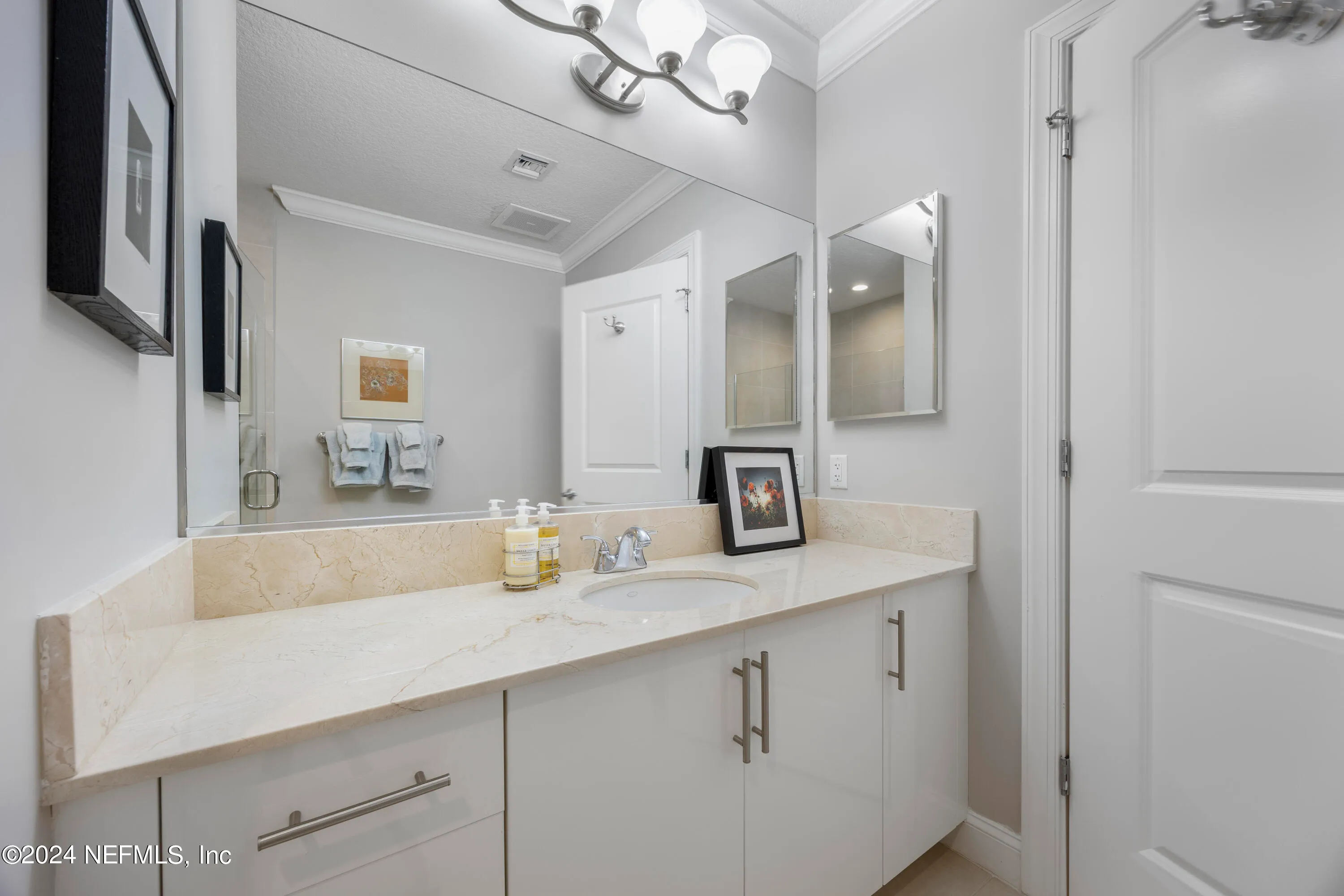 Jacksonville, Florida 32207, United States, 3 Bedrooms Bedrooms, ,4 BathroomsBathrooms,Residential,Active,41802