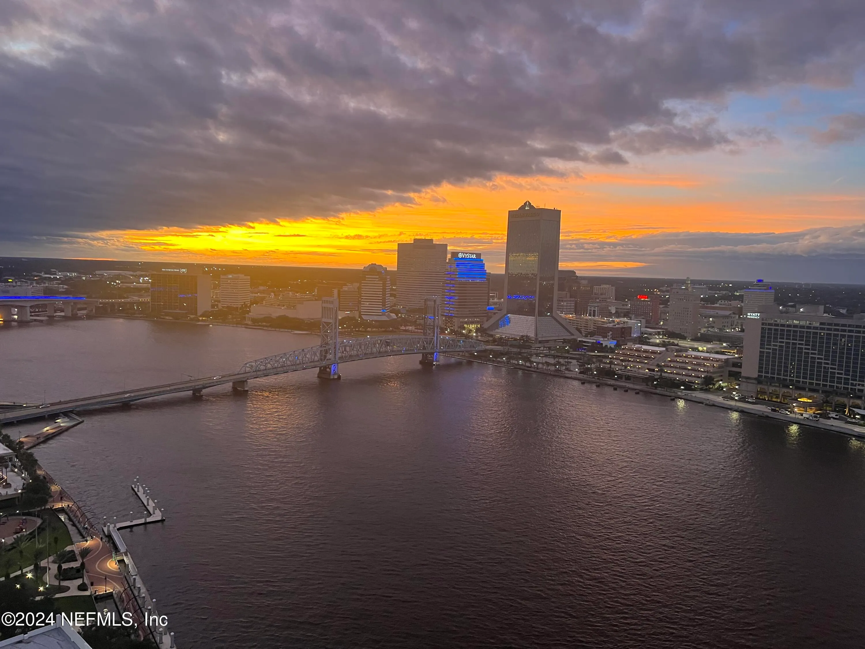 Jacksonville, Florida 32207, United States, 3 Bedrooms Bedrooms, ,4 BathroomsBathrooms,Residential,Active,41802