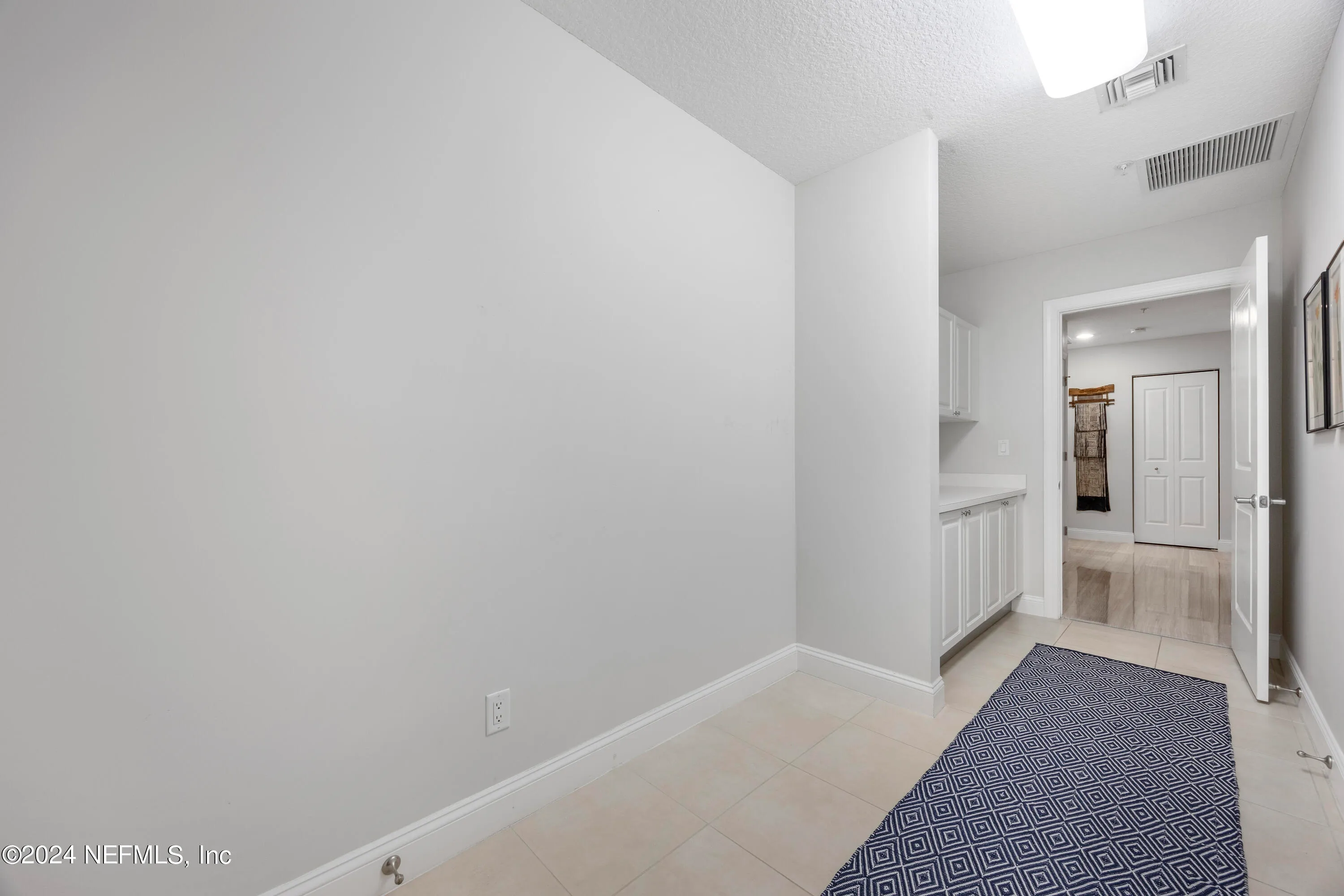 Jacksonville, Florida 32207, United States, 3 Bedrooms Bedrooms, ,4 BathroomsBathrooms,Residential,Active,41802