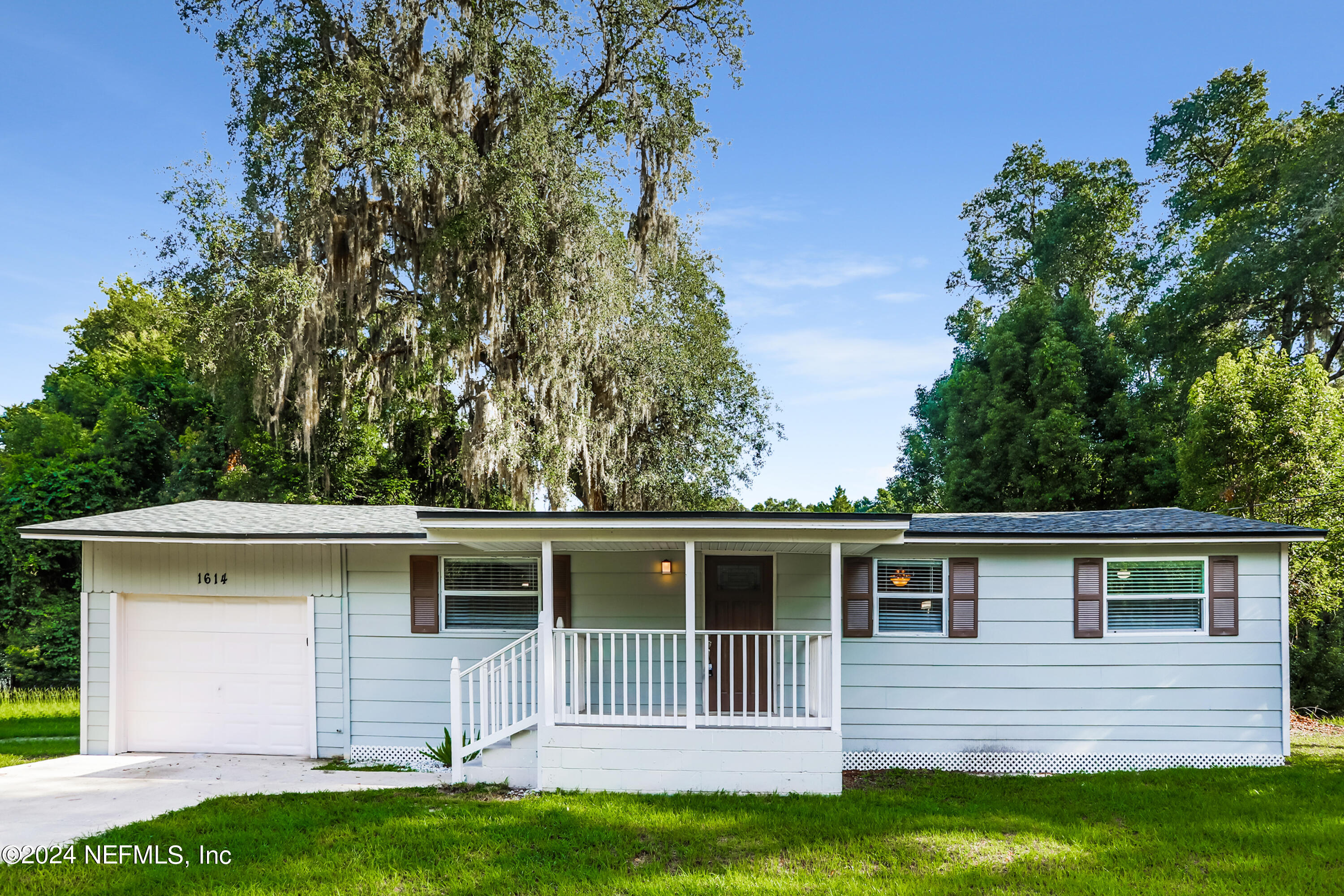 Green Cove Springs, FL home for sale located at 1614 Elsie Street, Green Cove Springs, FL 32043