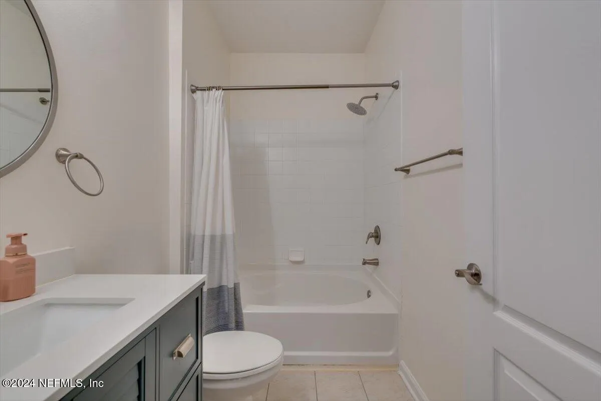 Jacksonville, Florida 32216, United States, 3 Bedrooms Bedrooms, ,2 BathroomsBathrooms,Residential,Pending,28704