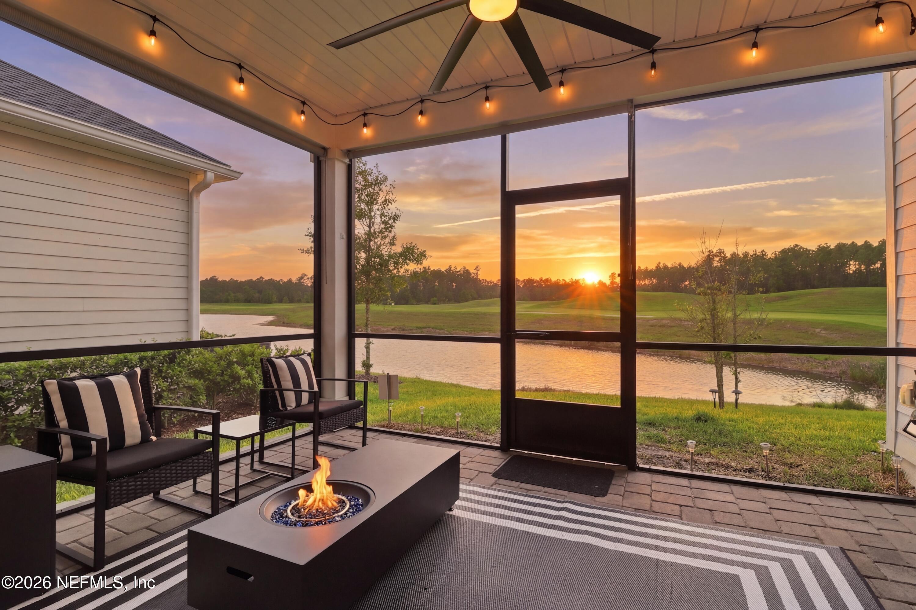 891 STILLWATER Boulevard