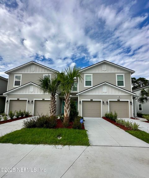 Photo of 634 CELTIC Drive, Jacksonville, FL 32218 (MLS # 2117142)