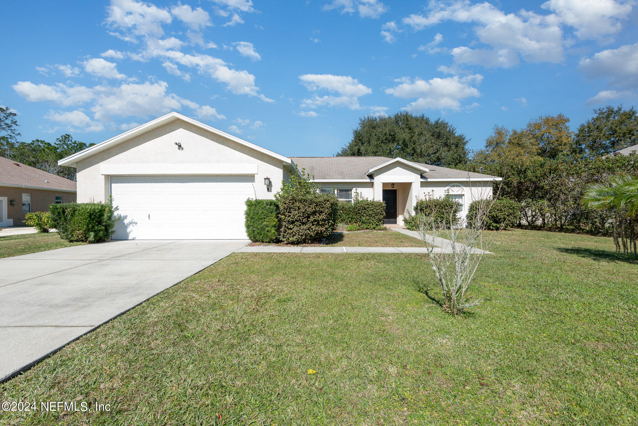 Palm Coast, FL home for sale located at 8 Wild Oak Place, Palm Coast, FL 32164