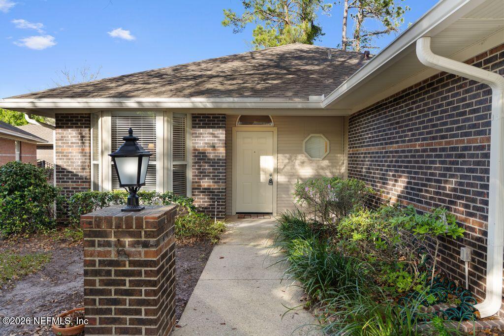 4557 MIDDLETON PARK Circle W