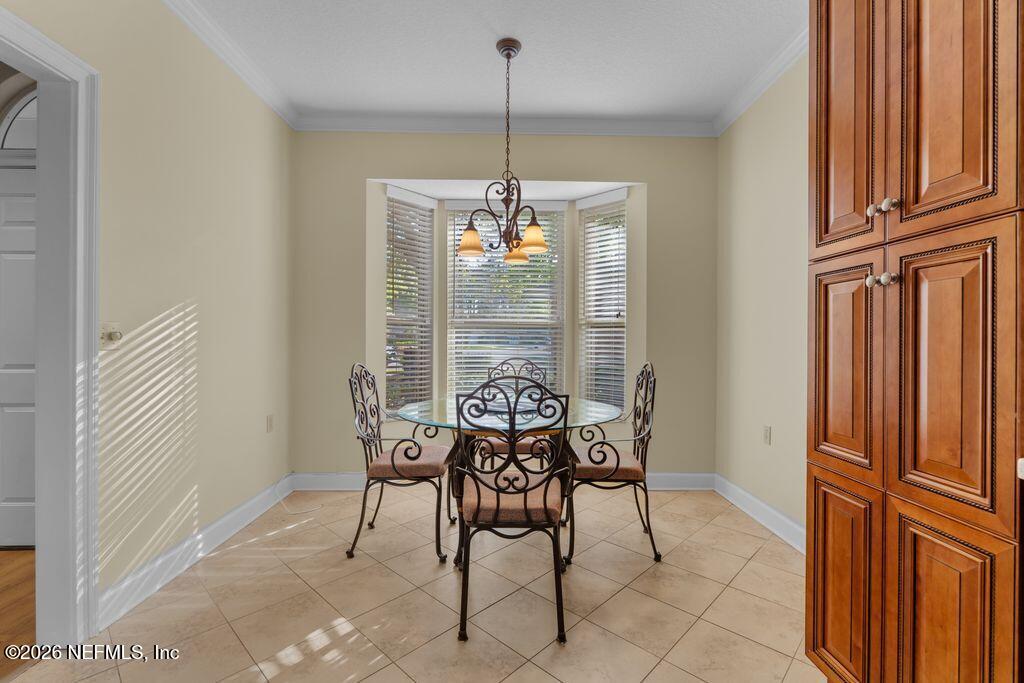 4557 MIDDLETON PARK Circle W