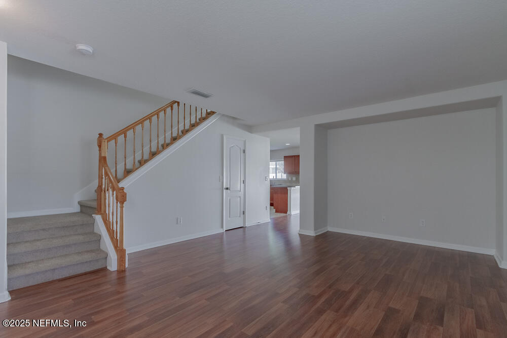 801 REMBRANDT Avenue