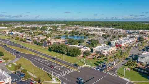 Townhouse in Middleburg FL 885 RIVERTREE Place 23.jpg