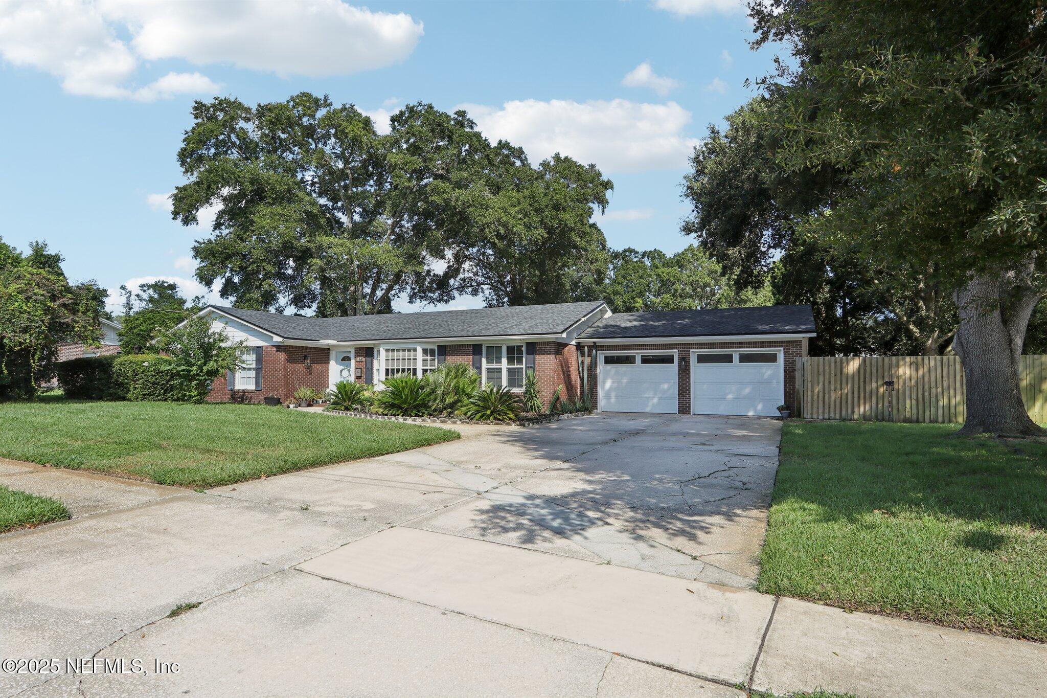 1168 MONTEVIDEO Road