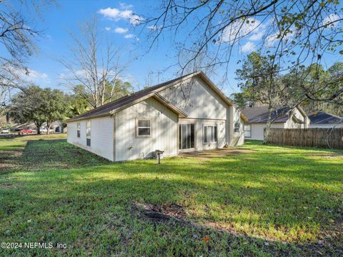 A home in Middleburg