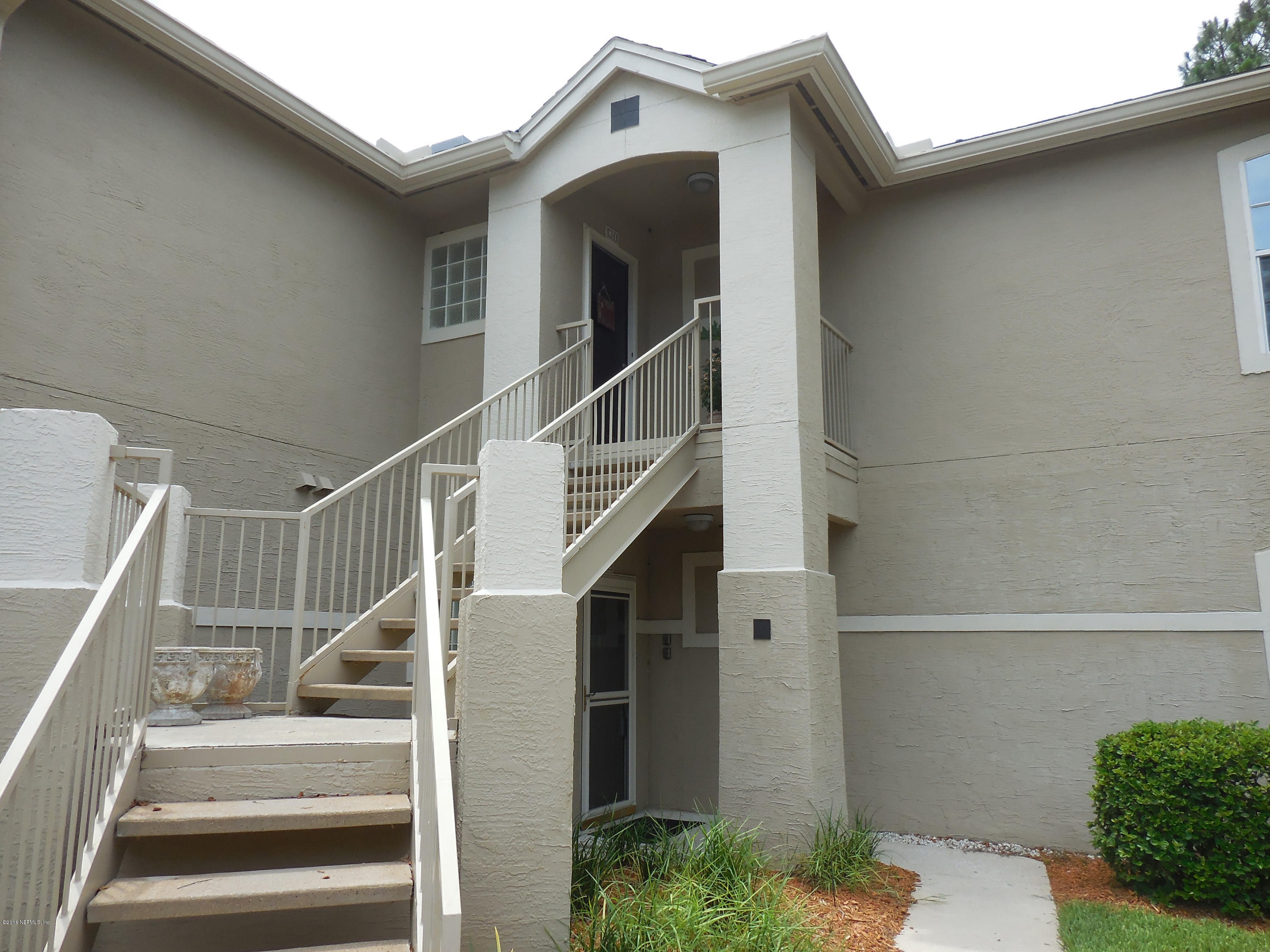 Jacksonville Beach, FL home for sale located at 1701 THE GREENS Way 812, Jacksonville Beach, FL 32250