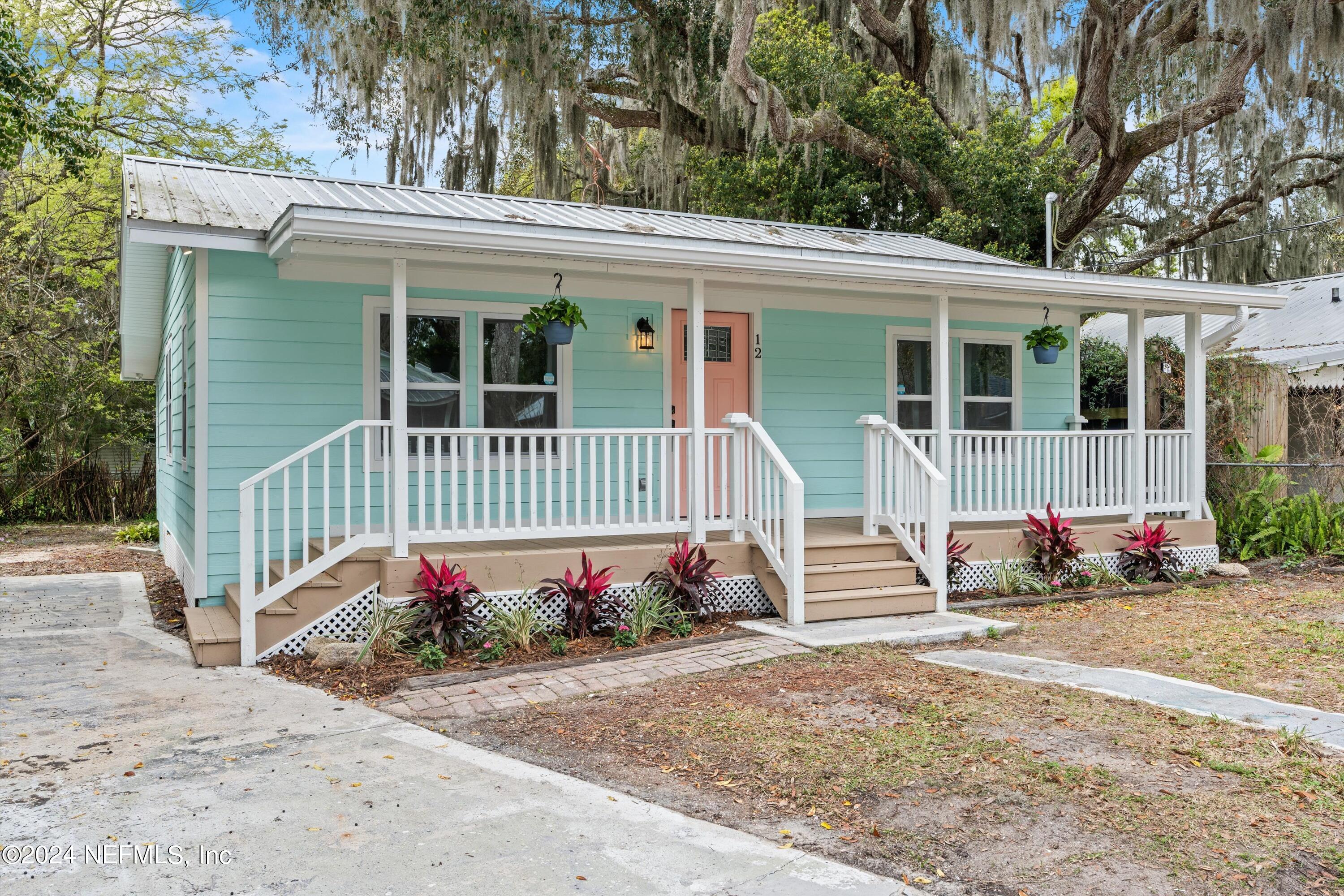 St Augustine, FL home for sale located at 12 Newcomb Street, St Augustine, FL 32084