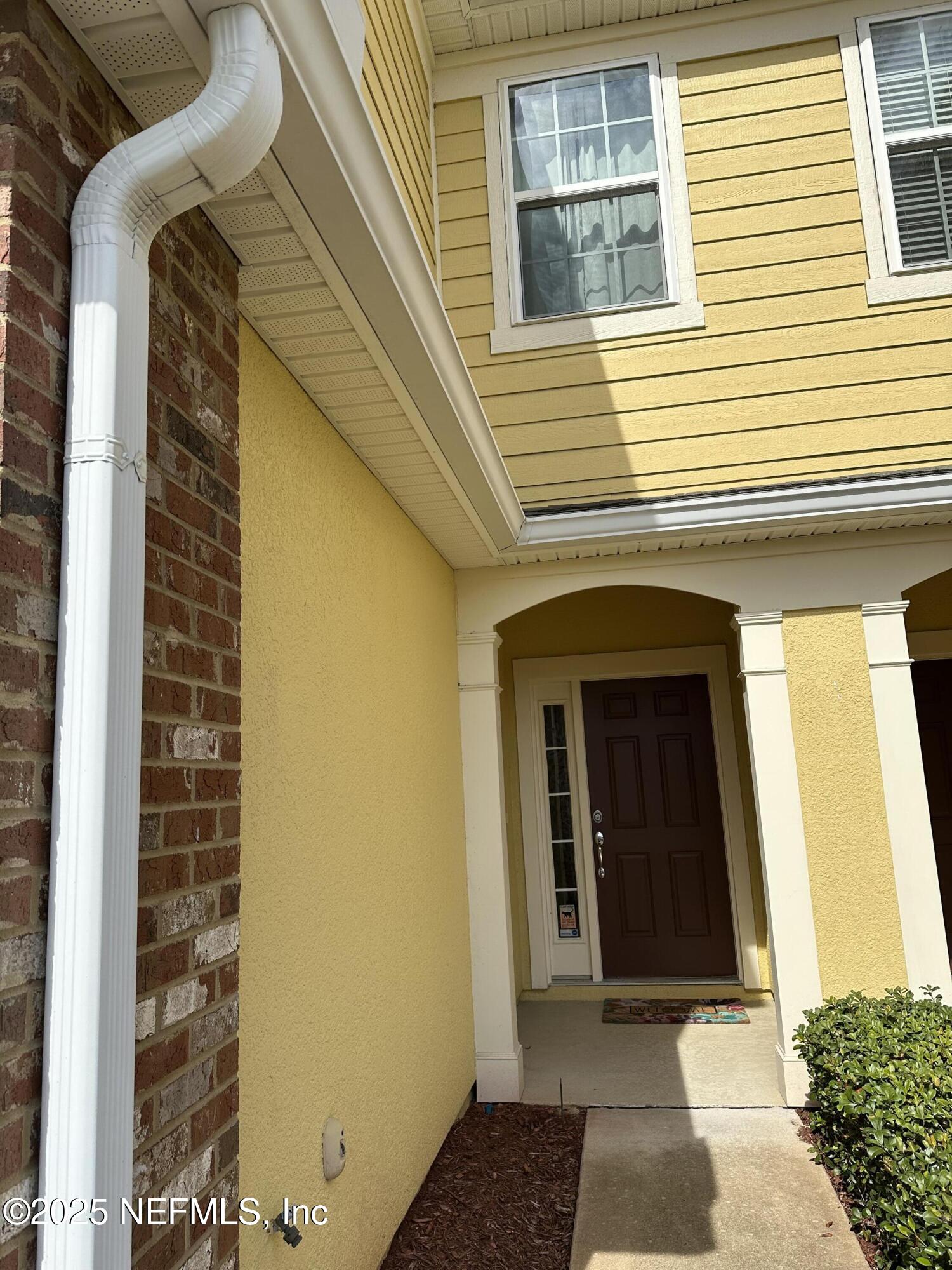 6865 ROUNDLEAF Drive