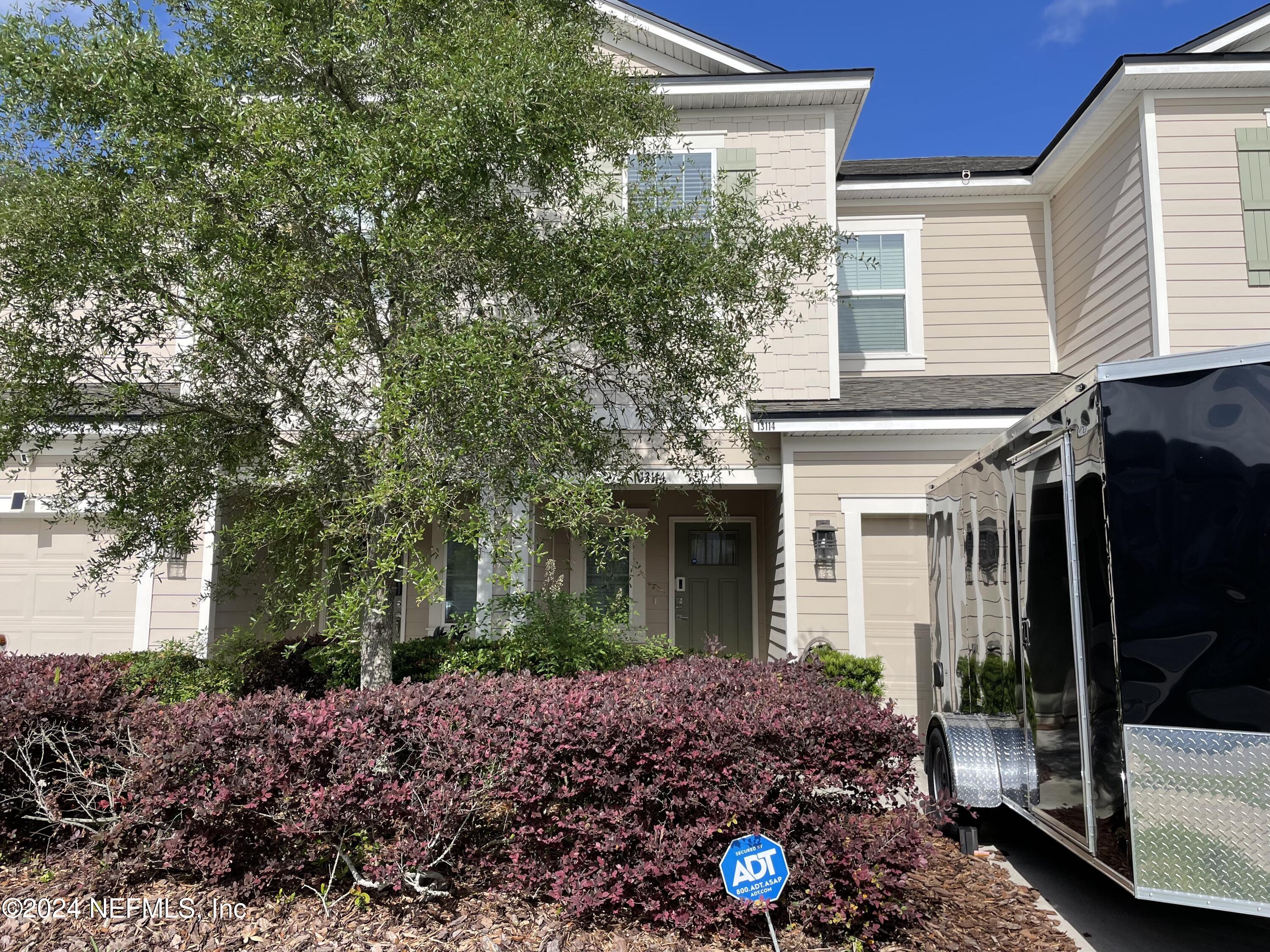 View Jacksonville, FL 32218 townhome