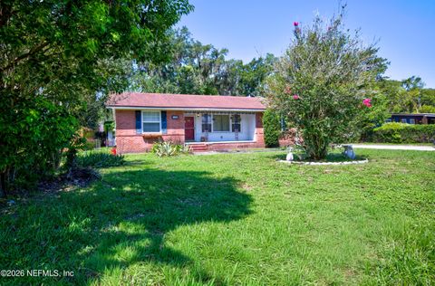 Photo of 1508 GLENGARRY RD, Jacksonville, FL 32207 (MLS # 2151913)