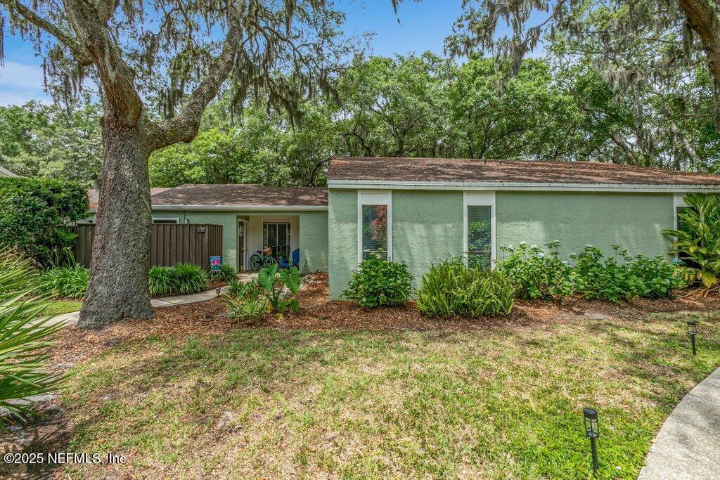 1773 MARINERS Walk