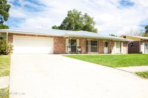 A home in Palatka