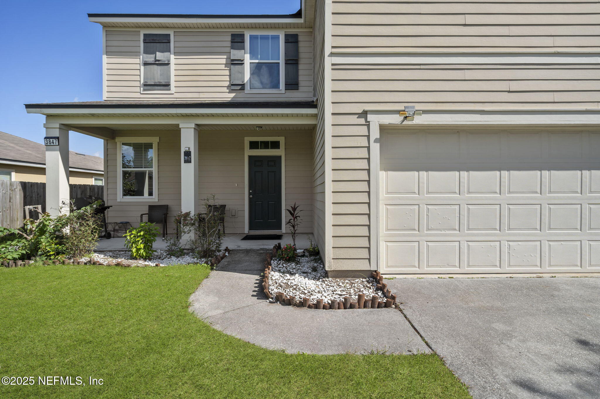 3847 FALCON CREST Drive