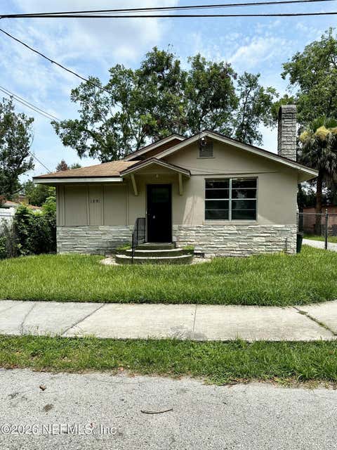 Photo of 1851 W 19TH Street, Jacksonville, FL 32209 (MLS # 2159792)